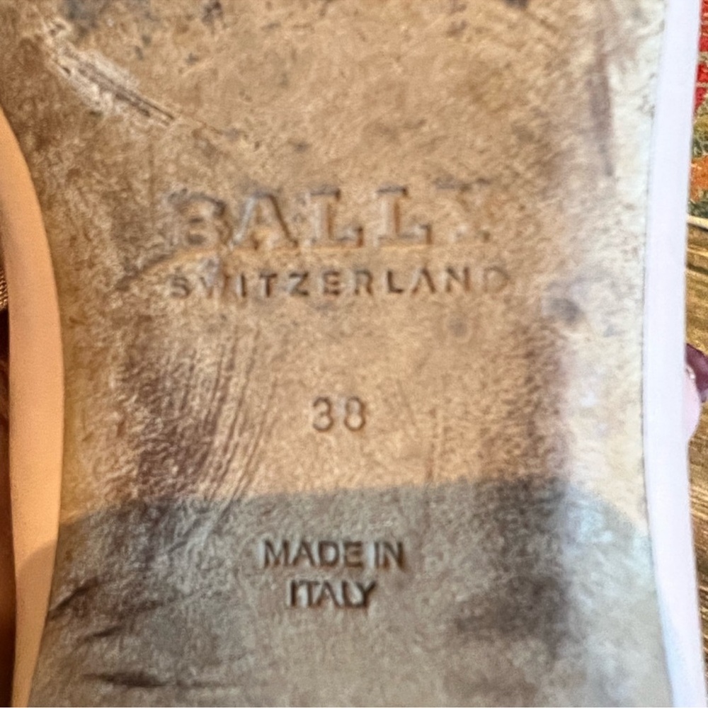Bally Cream and Pink Flats Timeless Elegance - Picture 7 of 7